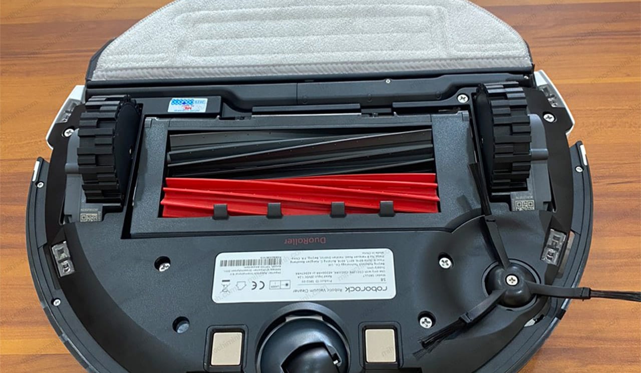 Bàn chải DuoRoller Riser Roborock S8